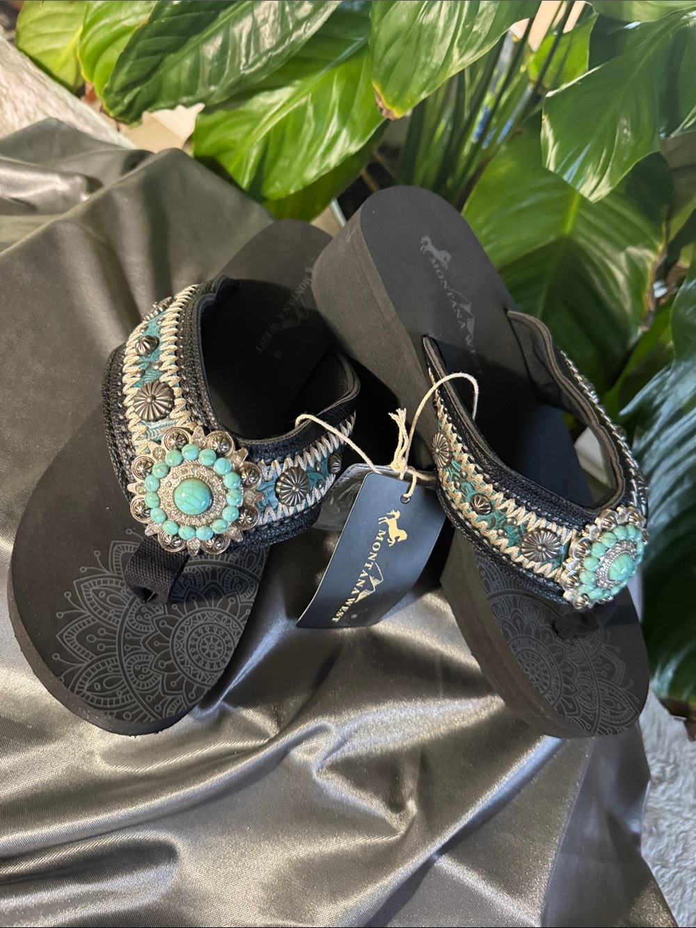 Montana West Turquoise Beaded Silver Center Concho Decorated Strap -  Size 9